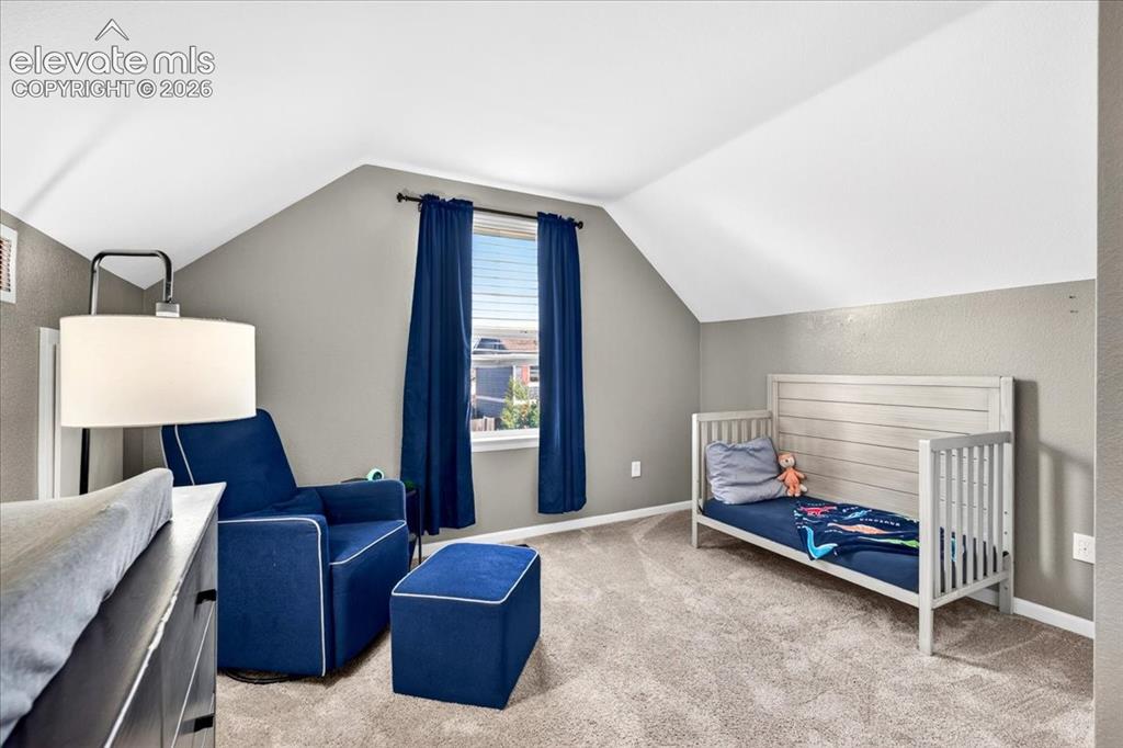 Image 16 of 28: Bedroom