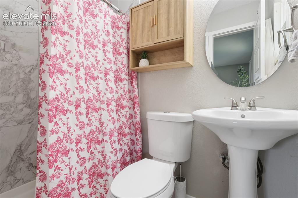 Image 24 of 38: Master Bathroom