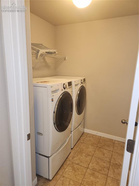 Image 28 of 32: Laundry