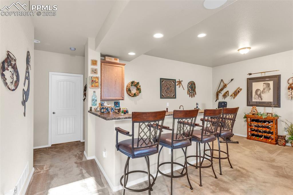 Image 31 of 50: Kitchen