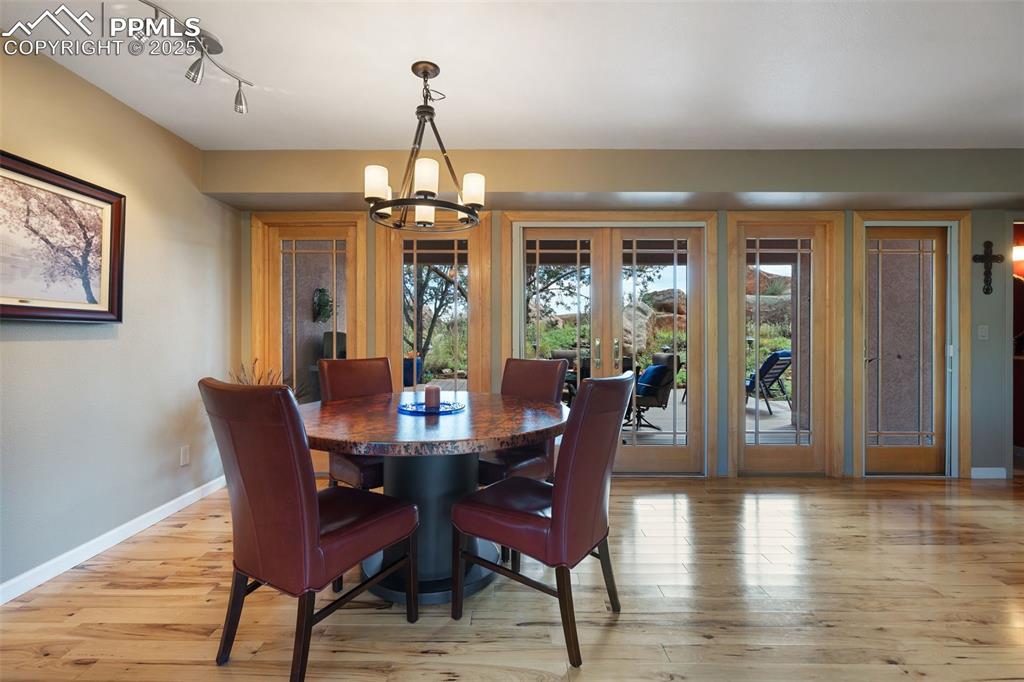 Image 11 of 50: 2nd dining area