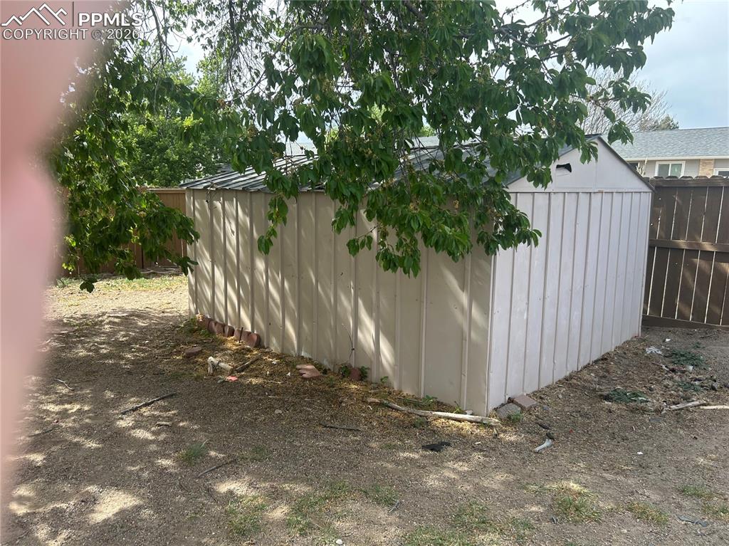Image 7 of 10: Storage Shed
