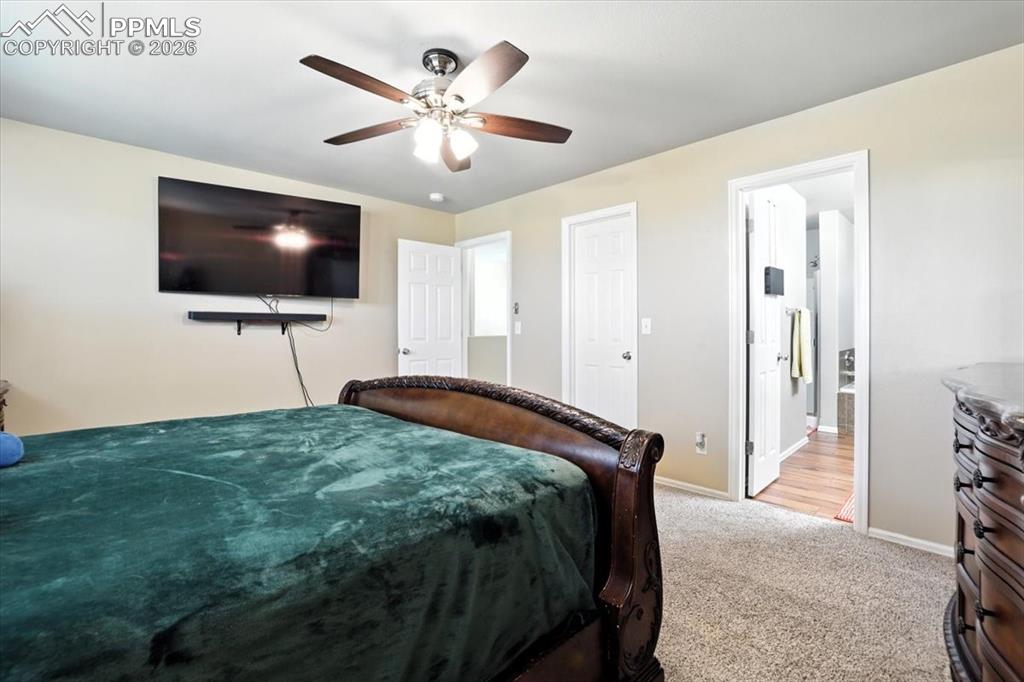 Image 18 of 37: Master Bedroom