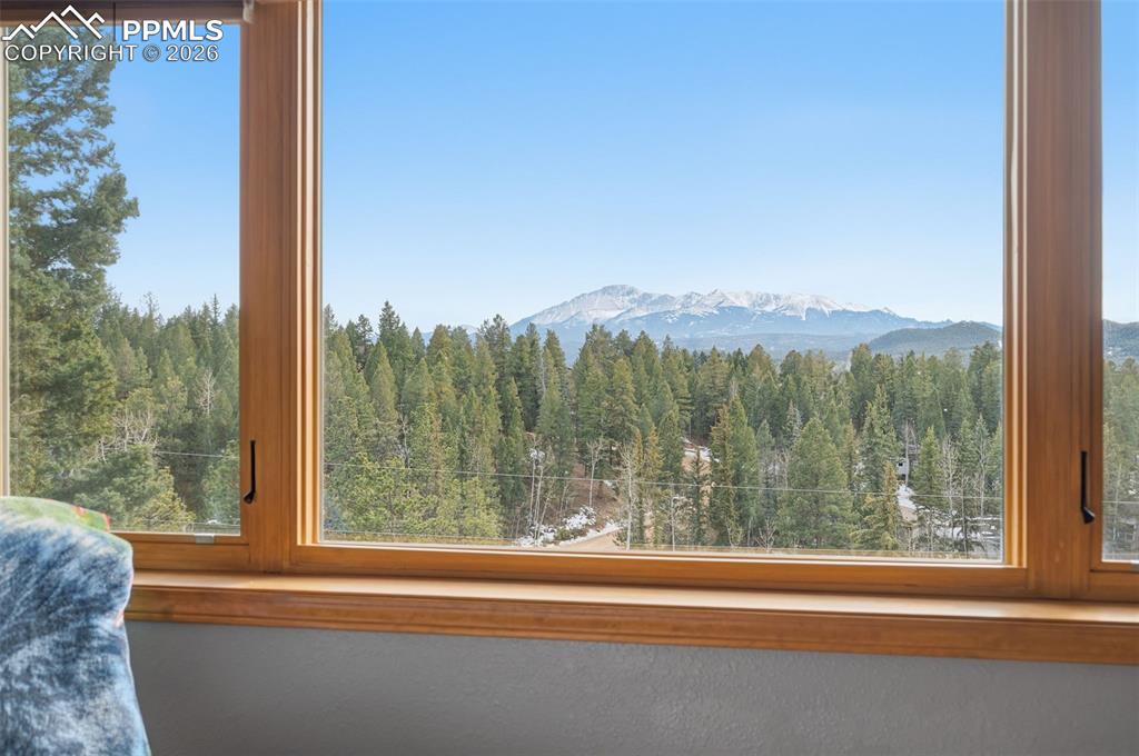 Image 21 of 37: View