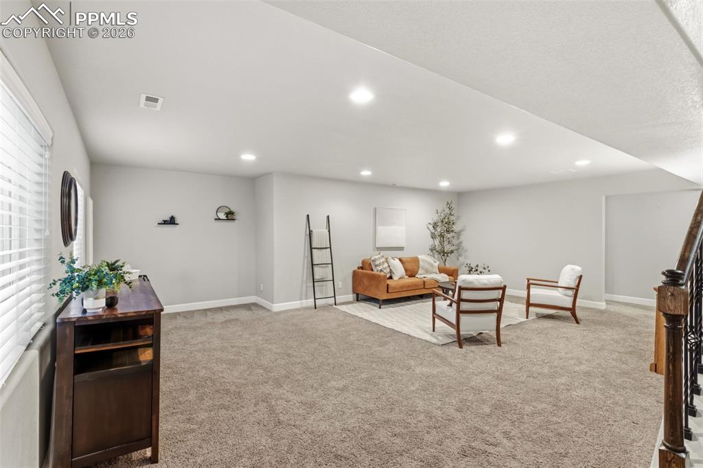 Image 23 of 34: Living Room