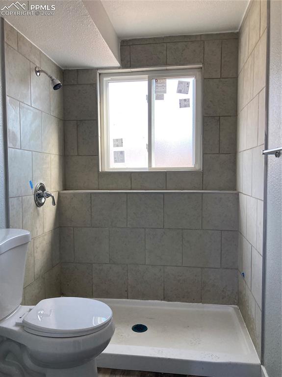 Image 13 of 14: Lower level 3/4 bath