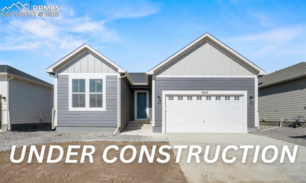 Caption: *Please note photos are of the model and not the actual home, though it is the same floorplan!
