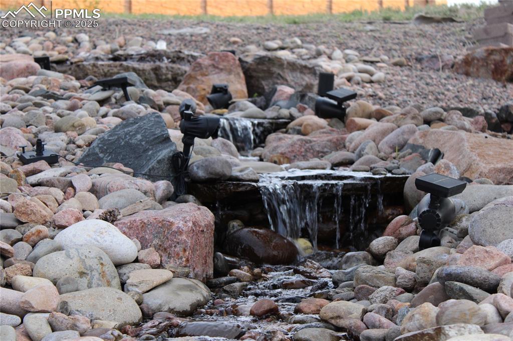 Image 24 of 26: Exterior view