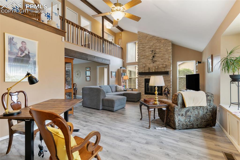 Image 4 of 36: Living Room