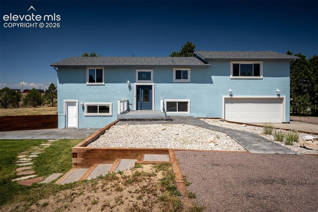 Image 1 of 50: Front of Structure