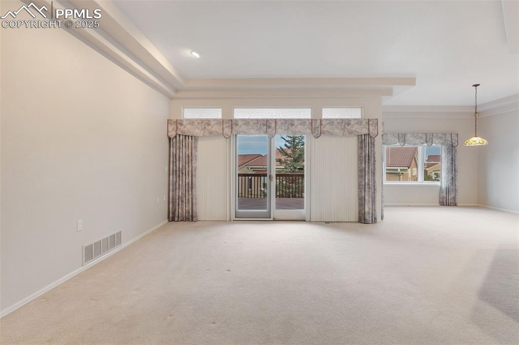 Image 3 of 26: Living Room