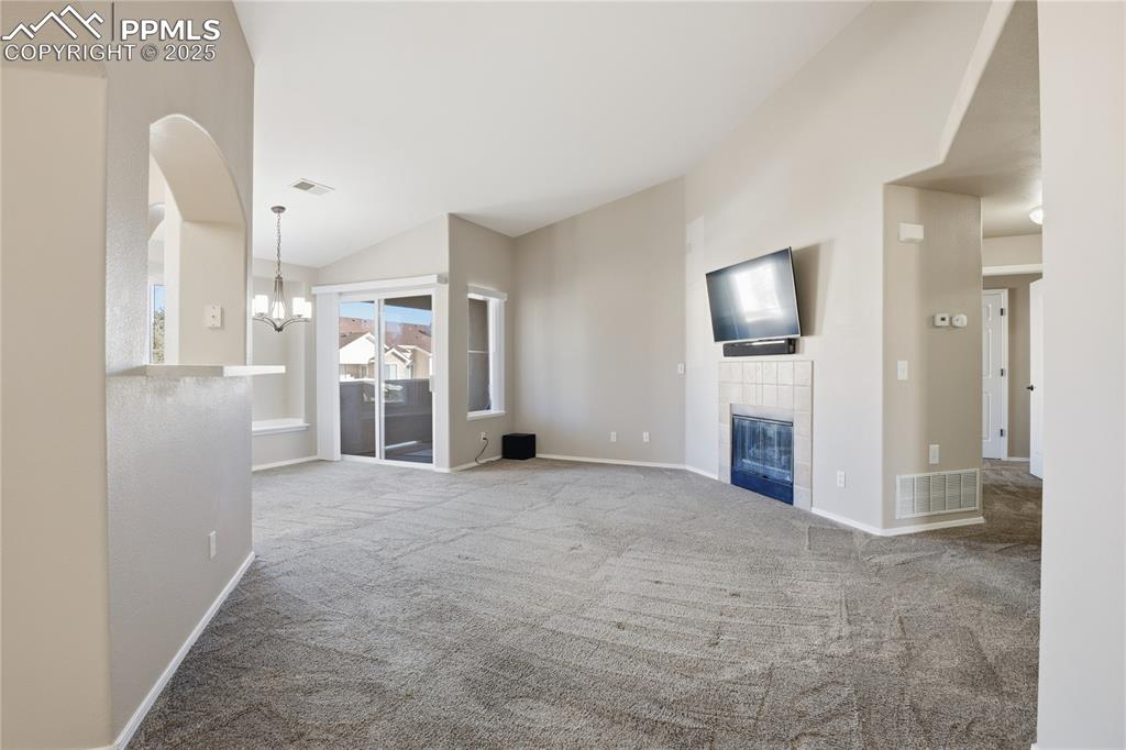 Image 10 of 25: Living Room