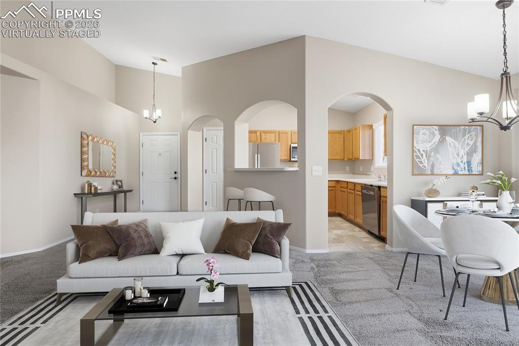 Image 2 of 25: Virtually Staged