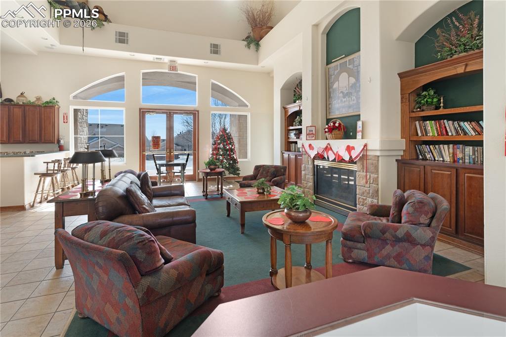 Image 28 of 32: Clubhouse