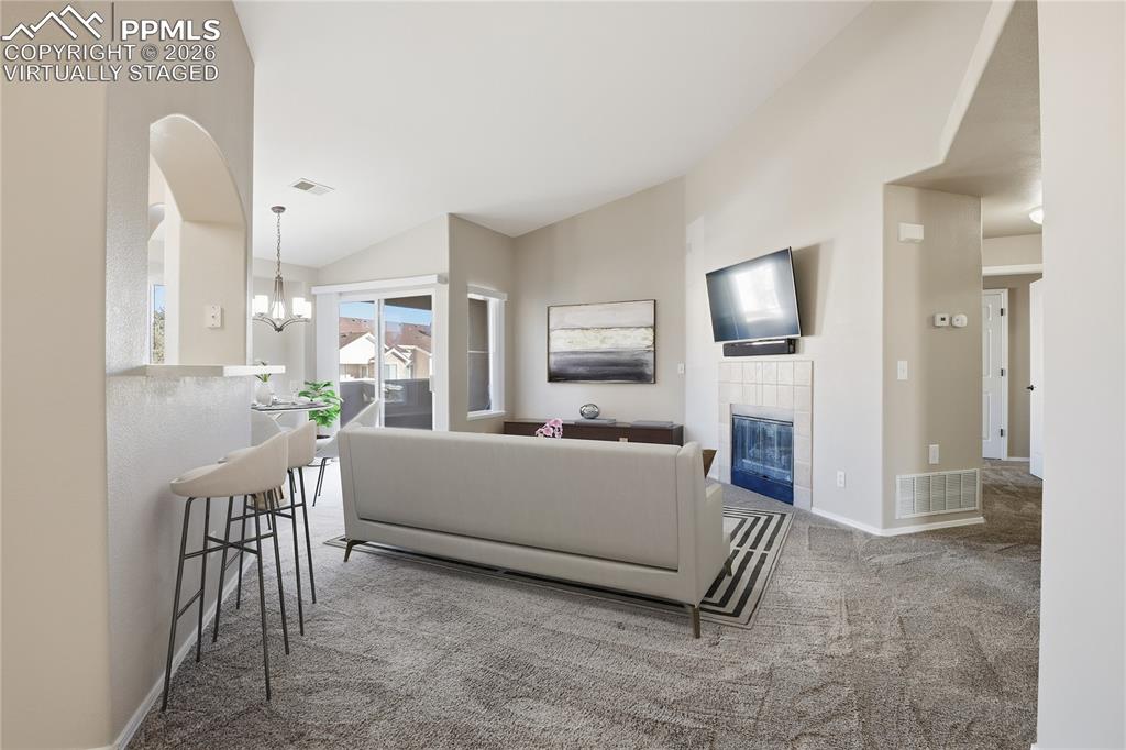 Image 9 of 25: Virtually Staged