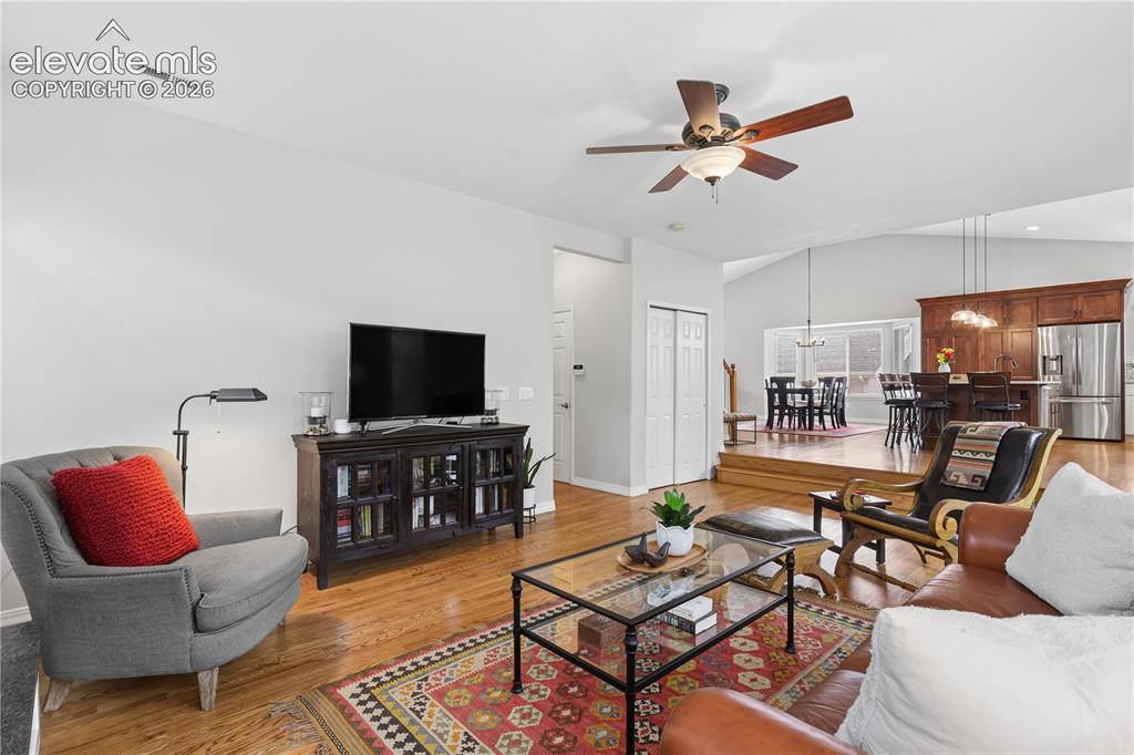Image 14 of 46: Living Room
