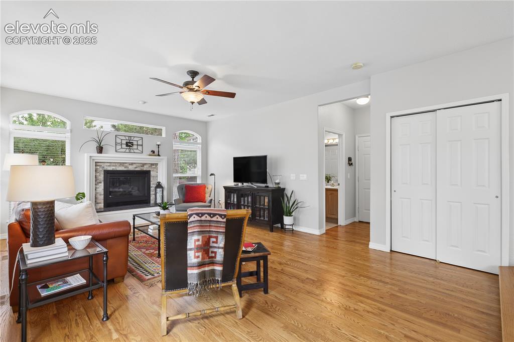 Image 15 of 46: Living Room