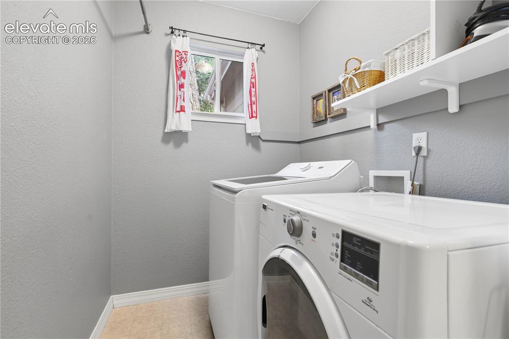 Image 17 of 46: Laundry