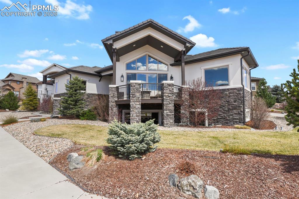 Image 3 of 50: Front of Structure