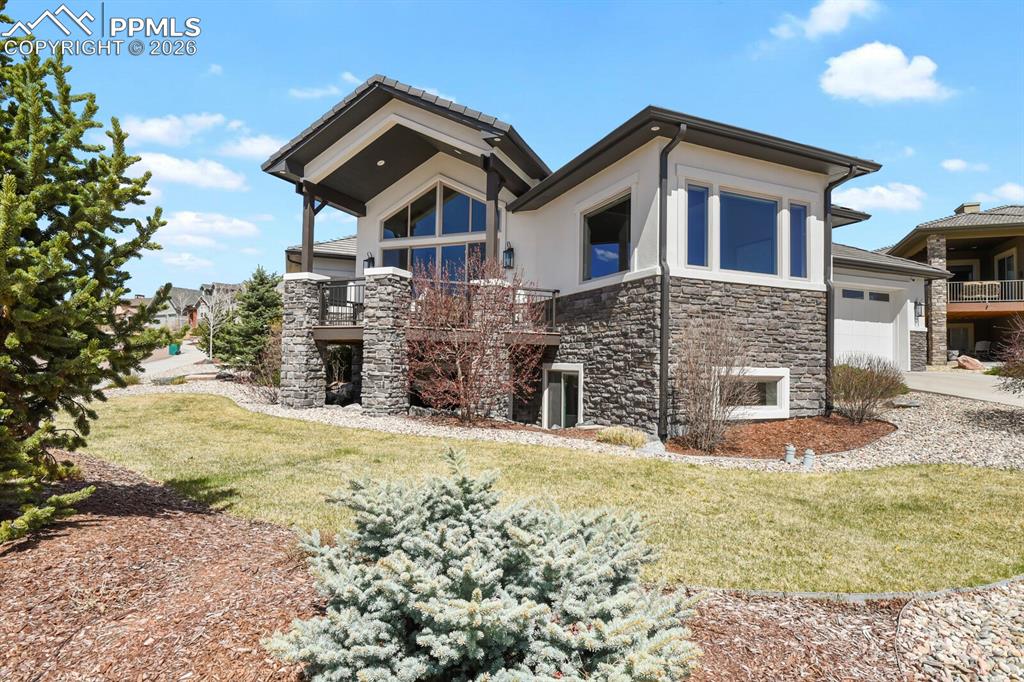 Image 44 of 50: Back of Structure