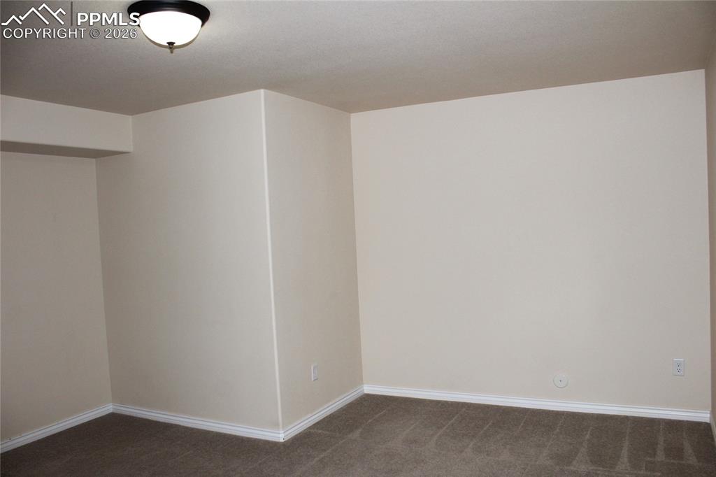 Image 40 of 46: Basement Bedroom #4