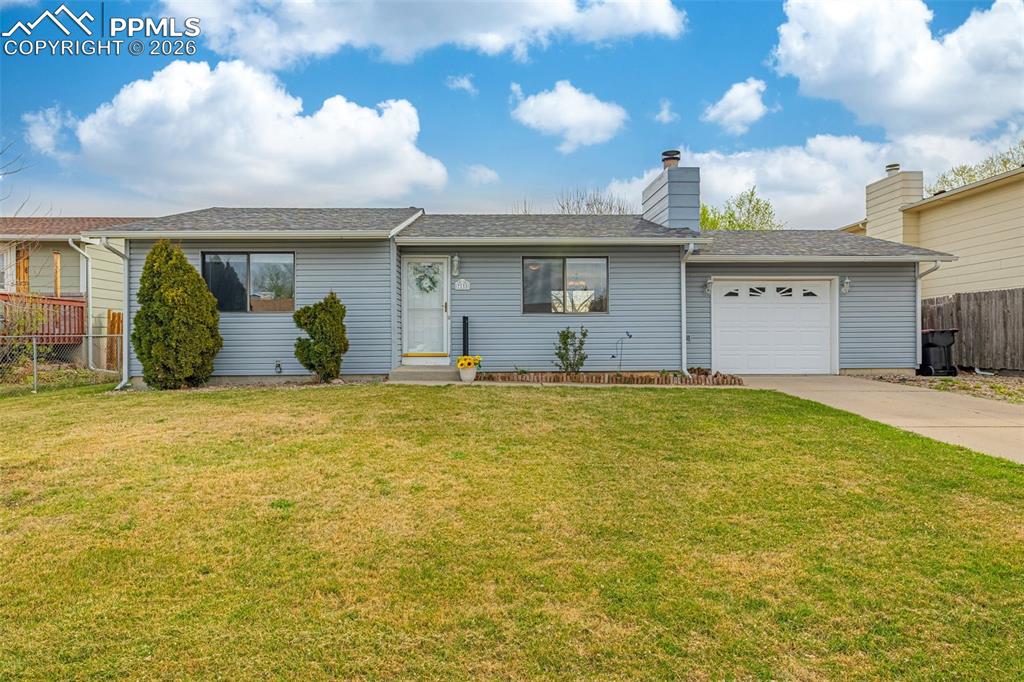 Caption: Perfect-sized, welcoming and low maintenance home in desirable Sunrise Ridge neighborhood