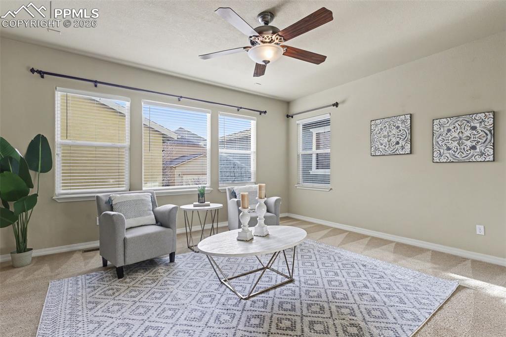 Image 12 of 49: Sitting Room