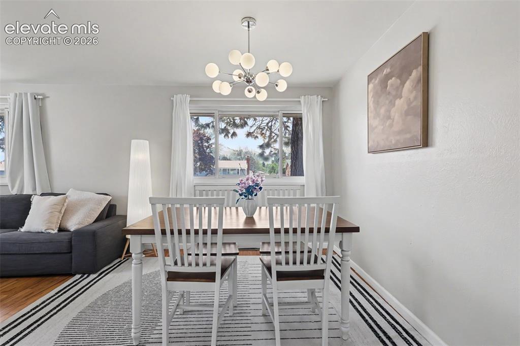 Image 8 of 39: Dining Area