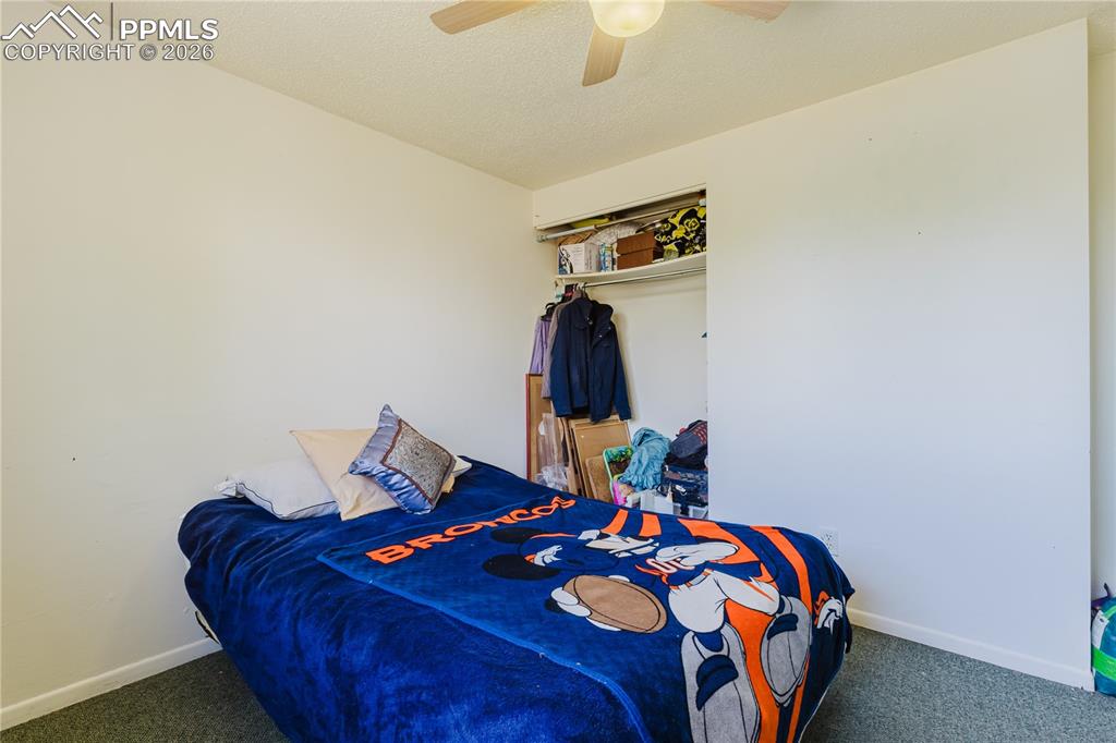 Image 17 of 42: Bedroom