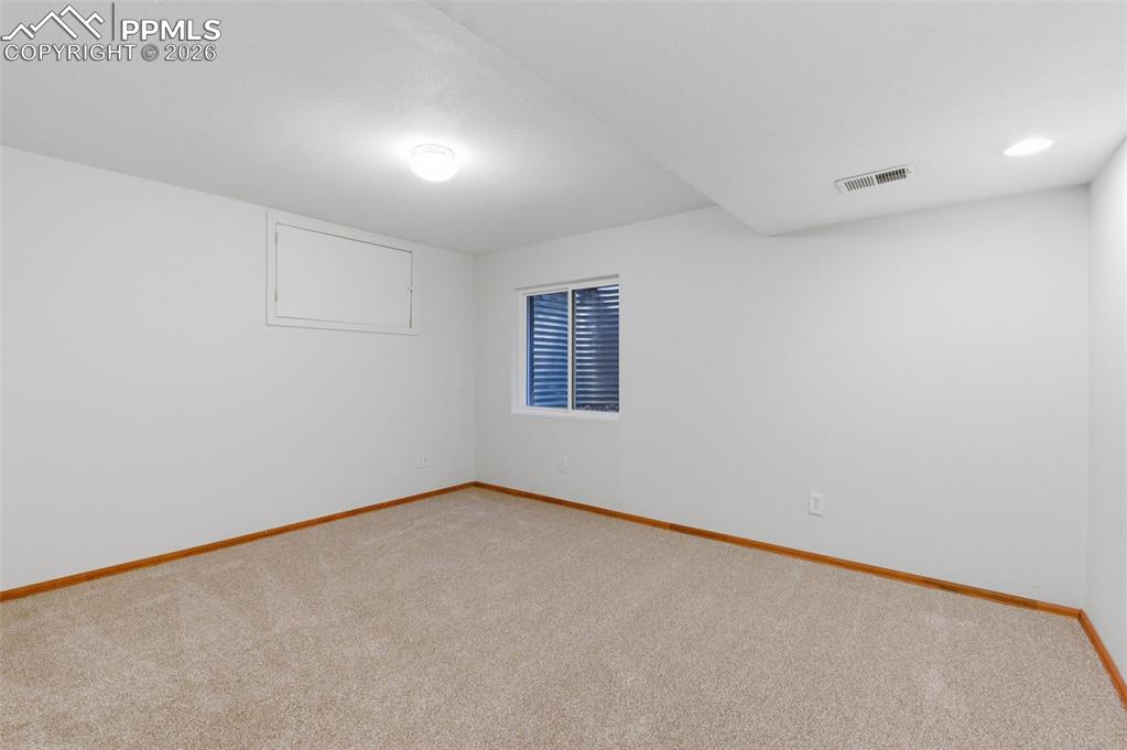 Image 34 of 44: Basement