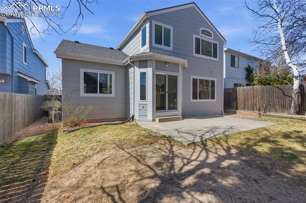 Image 40 of 44: Back of Structure