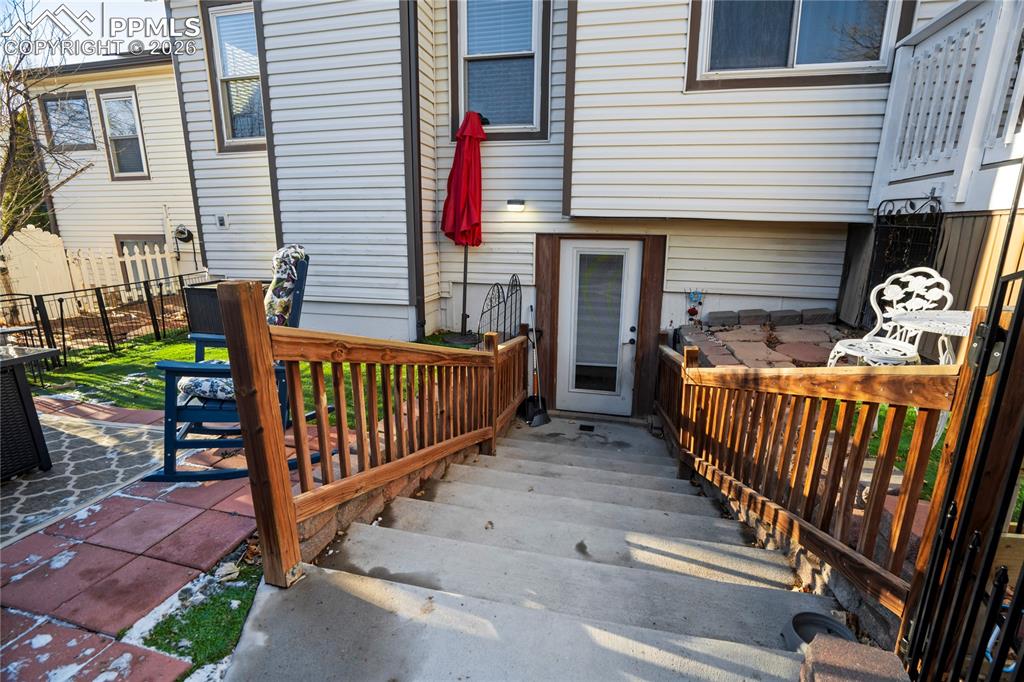 Image 12 of 50: Entry to MIL Suite