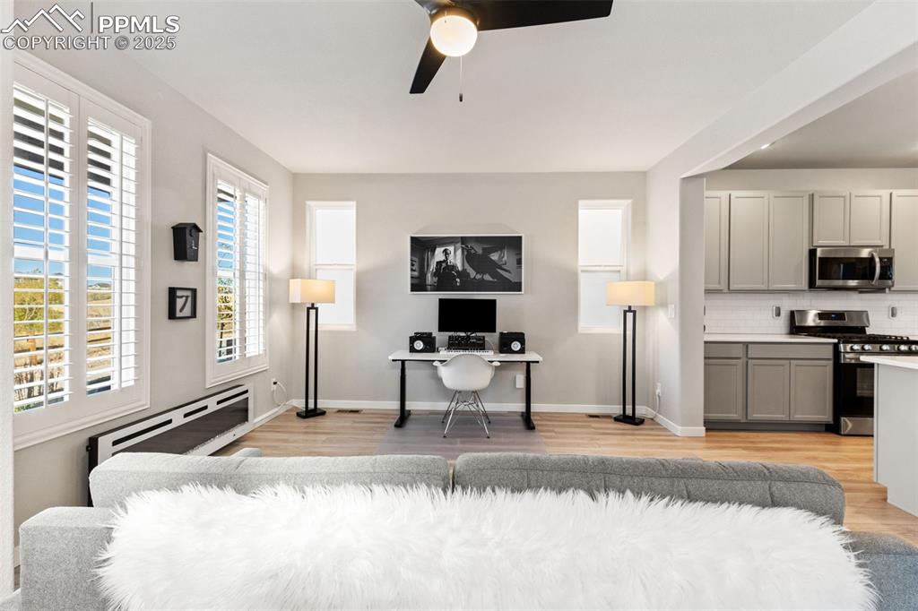 Image 6 of 41: Living Room