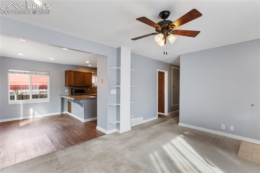 Image 6 of 36: Living Room