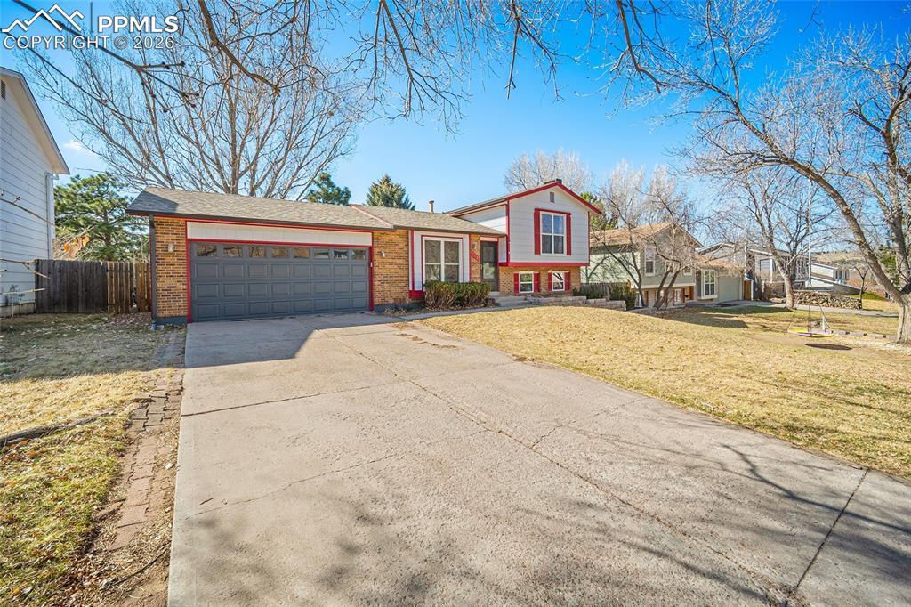 Image 2 of 37: Front of Structure