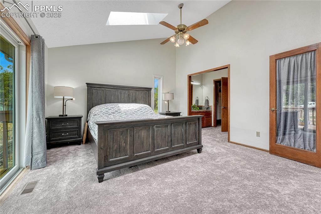Image 13 of 48: Bedroom