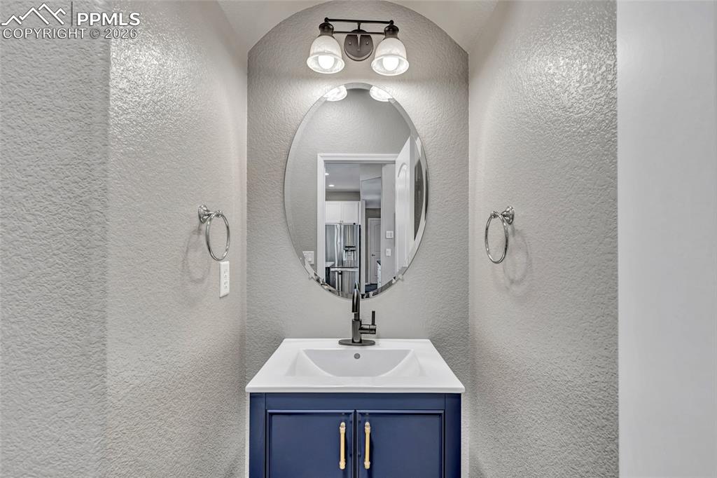 Image 19 of 48: Powder Room on Main