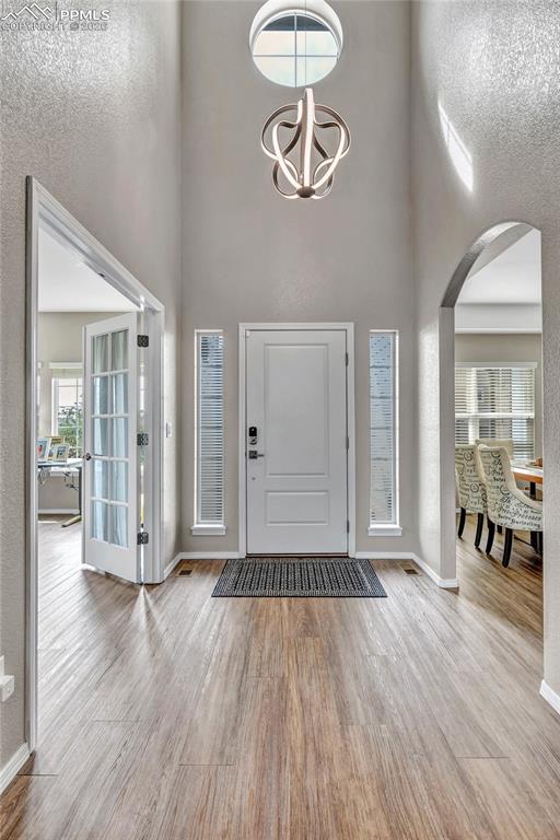 Image 3 of 48: Entry