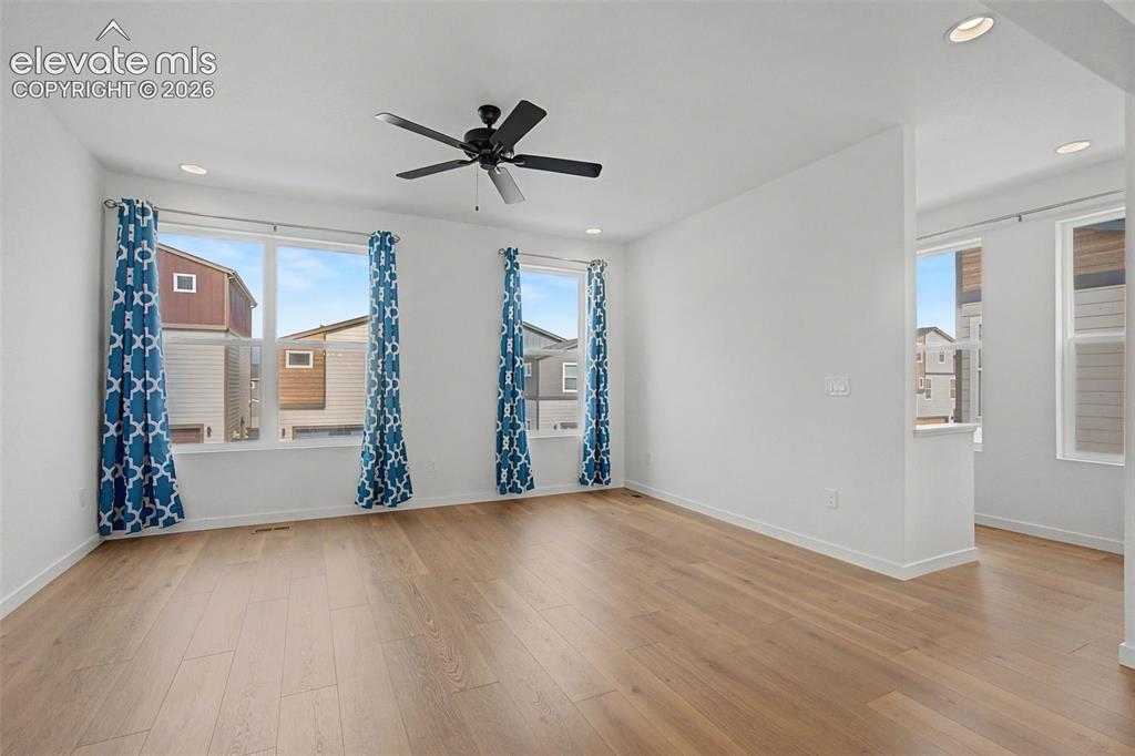 Image 14 of 39: Living Room
