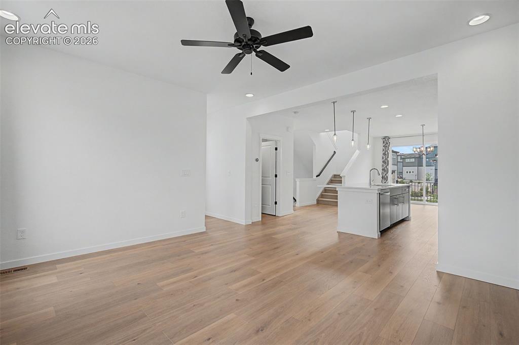 Image 15 of 39: Living Room