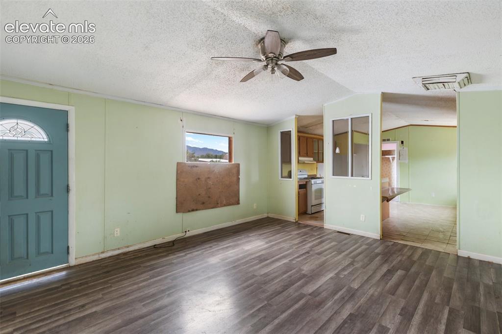 Image 10 of 43: Living Room