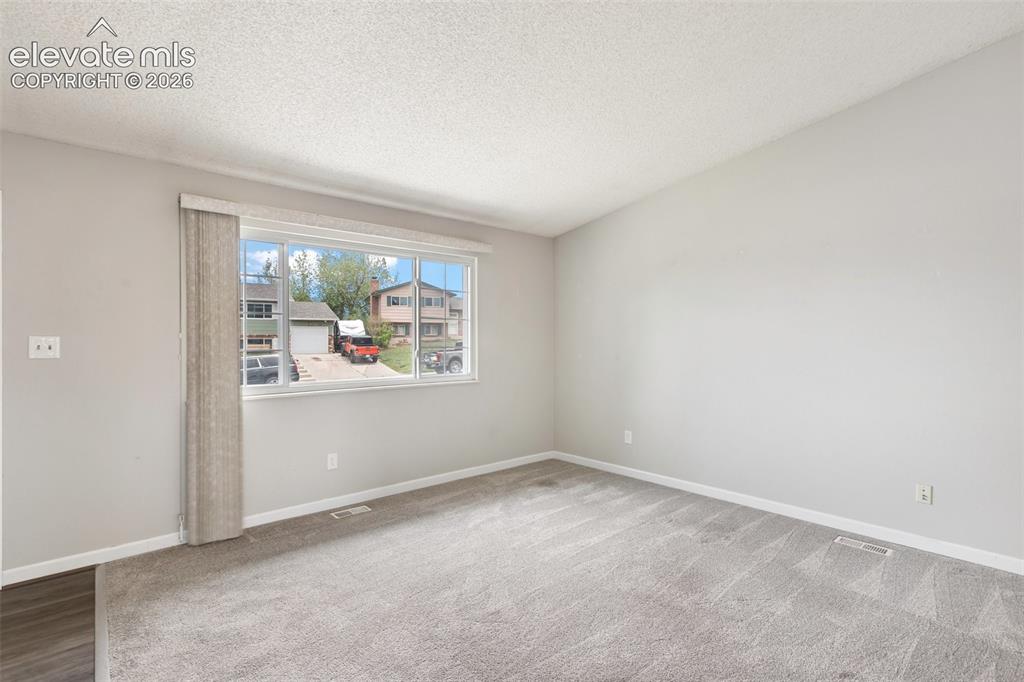 Image 11 of 28: Living Room