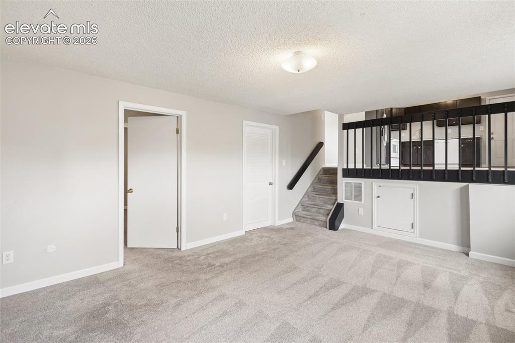 Image 23 of 28: Family Room