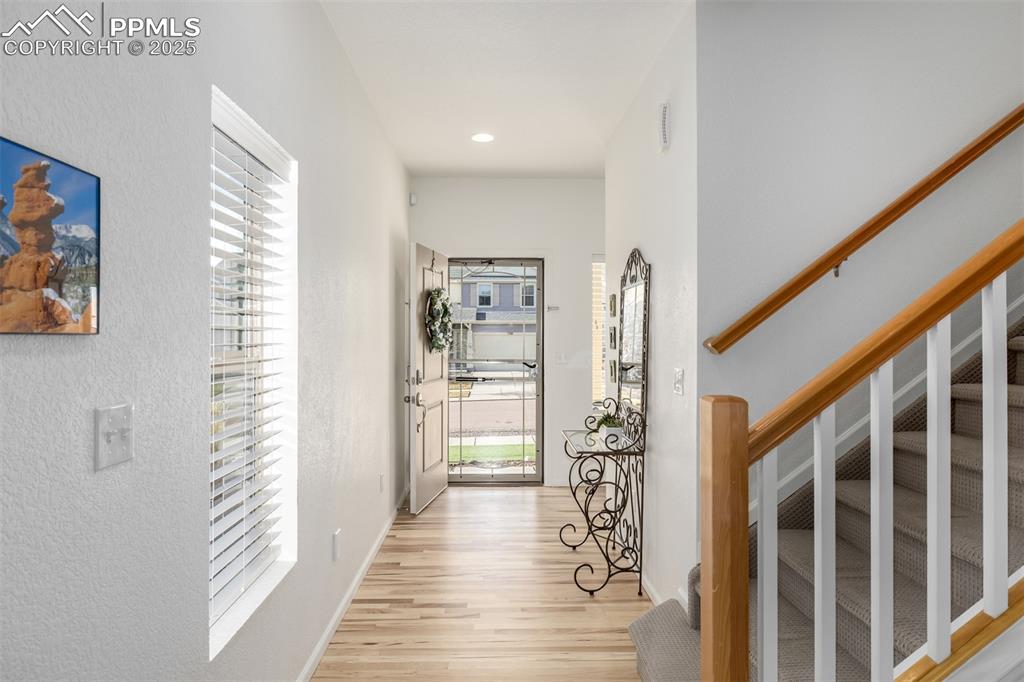 Image 3 of 35: Entry