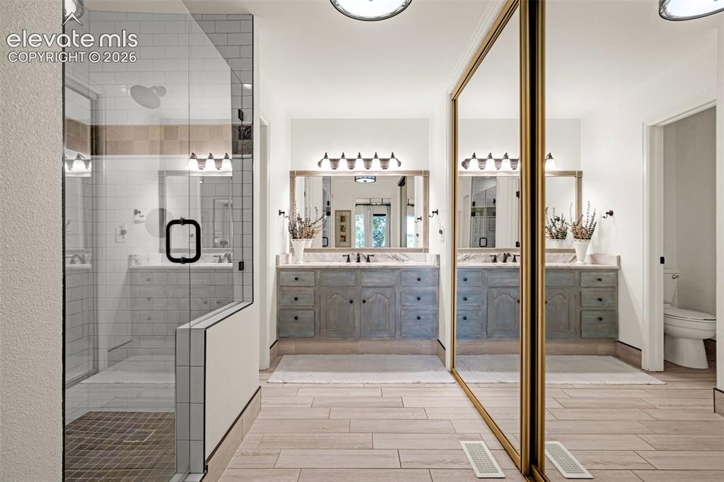 Image 20 of 43: Master Bathroom