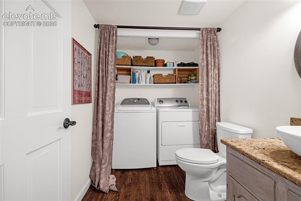 Image 34 of 43: Main level laundry