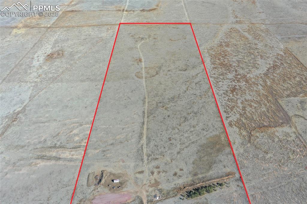 Image 3 of 32: Property Lines are Approximate and not a survey