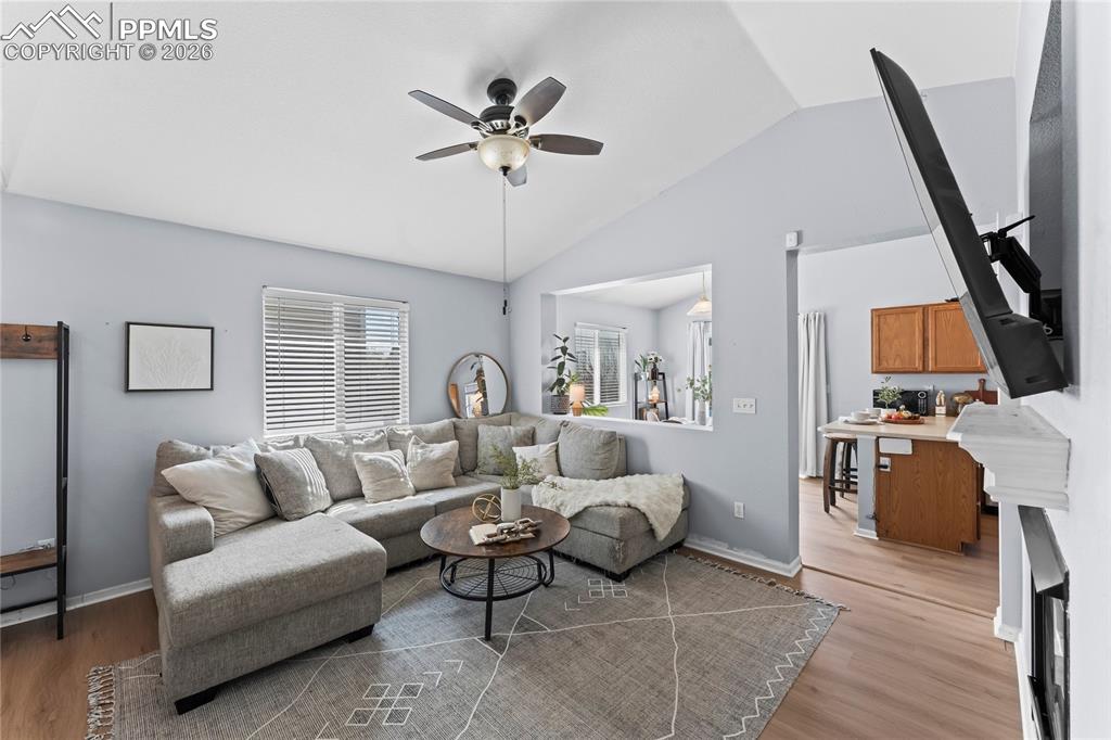 Image 4 of 35: Living Room