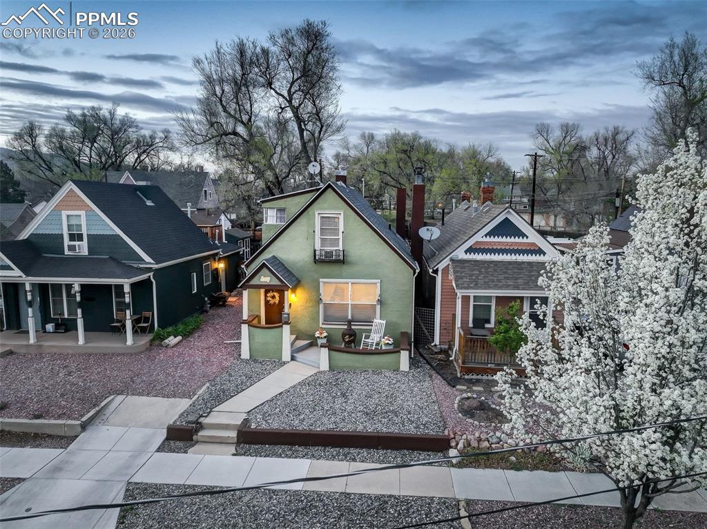 Image 38 of 41: Front of Structure