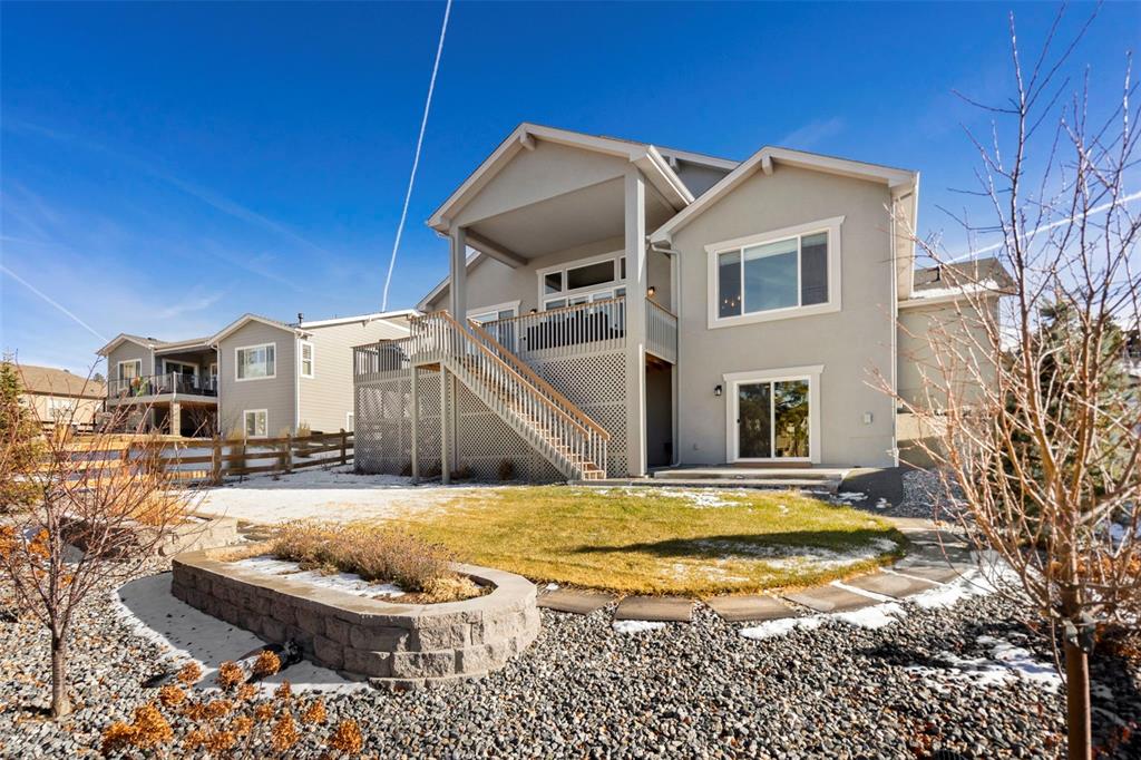 Image 2 of 50: Back of Structure